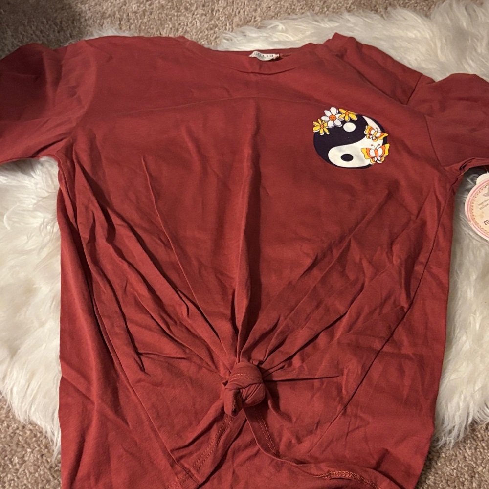Rust Yin Yang Floral Women's Tee